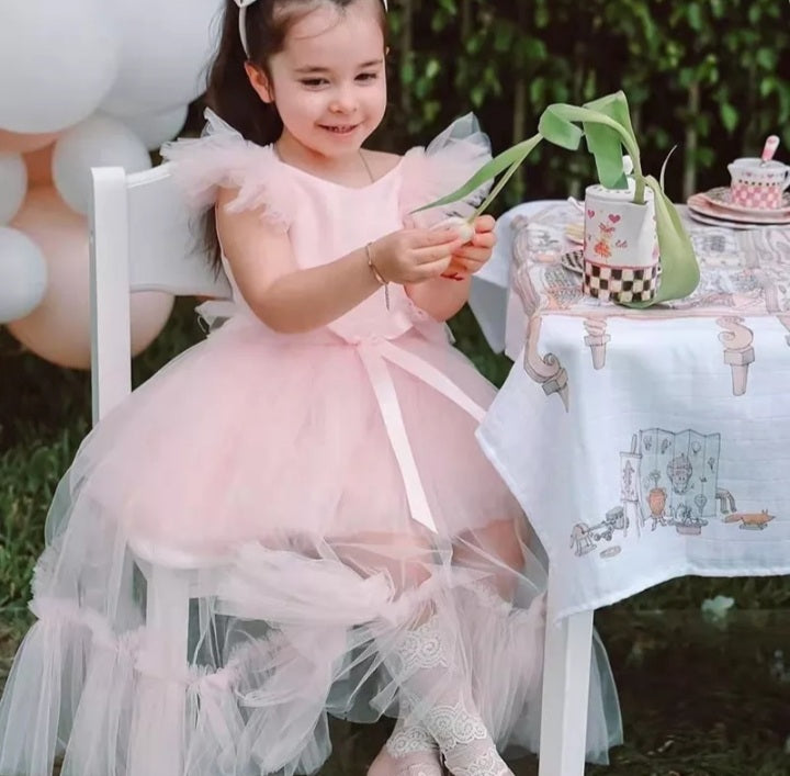 BROWSE OUR GLITZ & GLAM COLLECTION